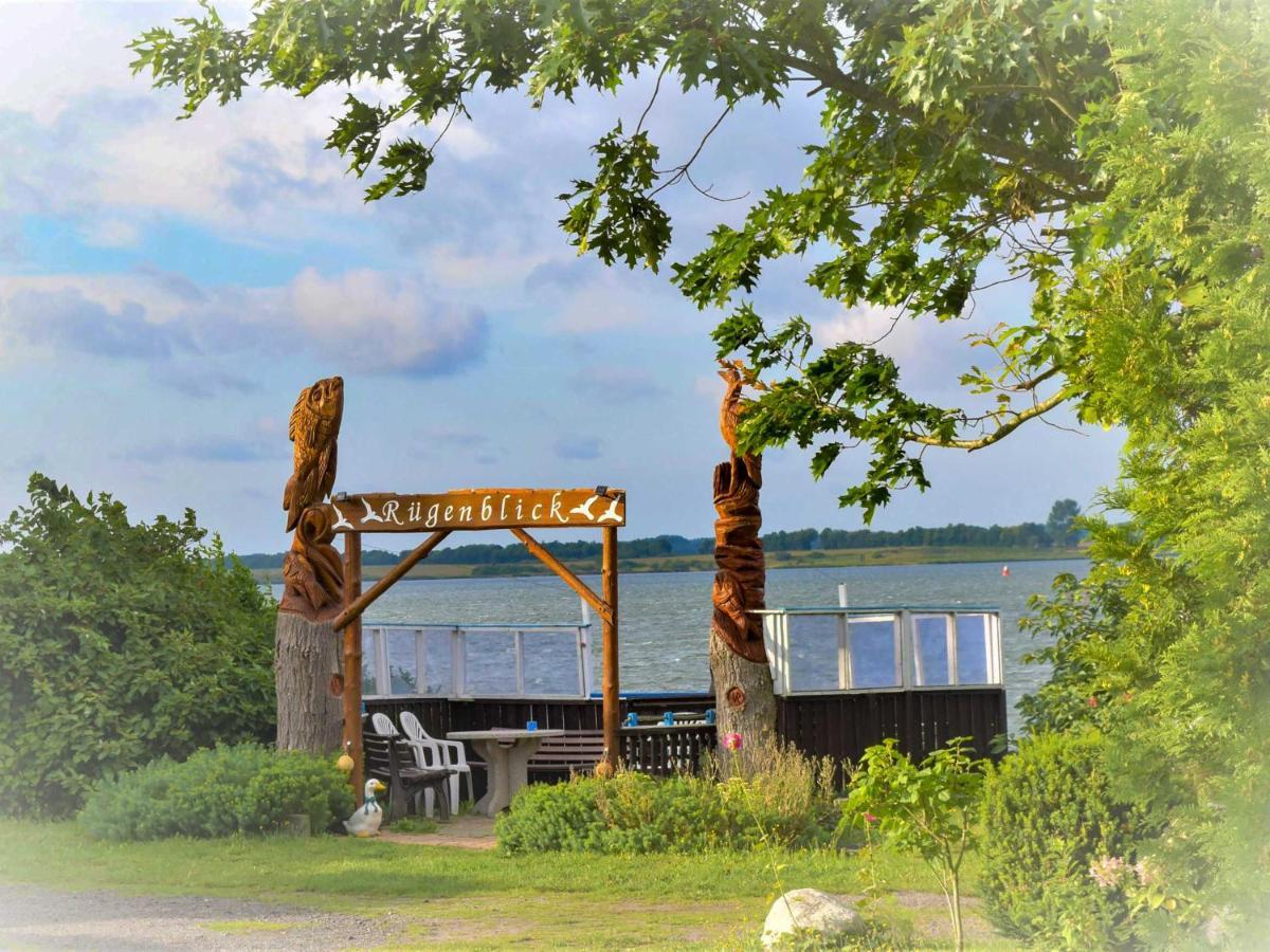 Bungalow Am Sund Stahlbrode Экстерьер фото